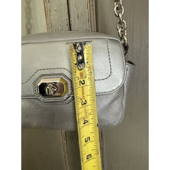 COACH CAMPBELL LEATHER SILVER CAMERA CROSSBODY SATCHEL HANDBAG PURSE TURN LOCK - Picture 8 of 14